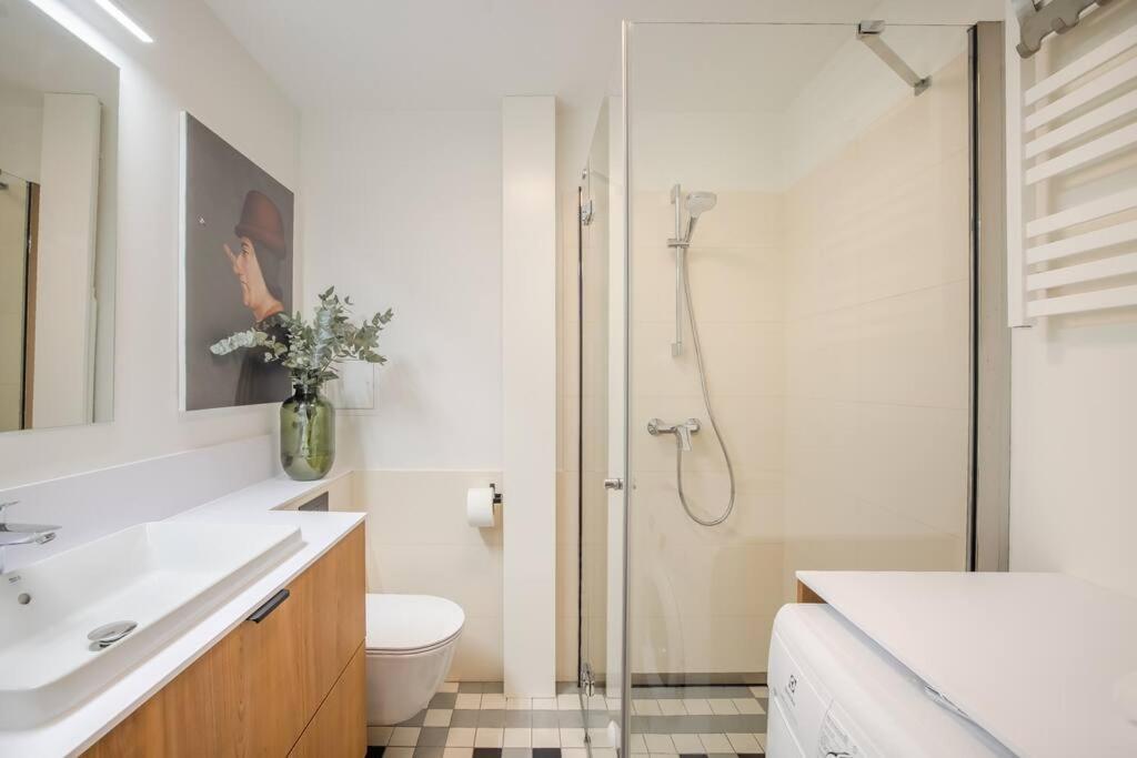 Cityscape Haven: Urban Retreat Gdansk Ngoại thất bức ảnh