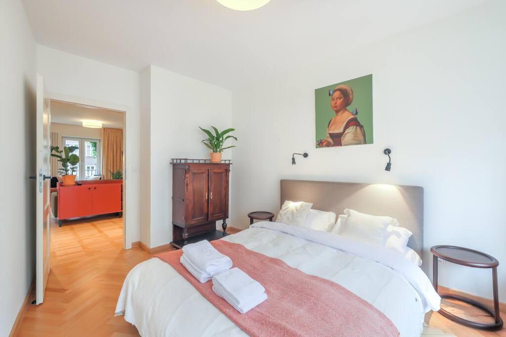 Cityscape Haven: Urban Retreat Gdansk Ngoại thất bức ảnh